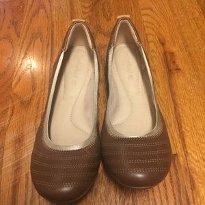 Timberland brown flats